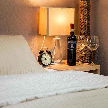 Hostel Rynek 7 Krasków Eksteriør bilde